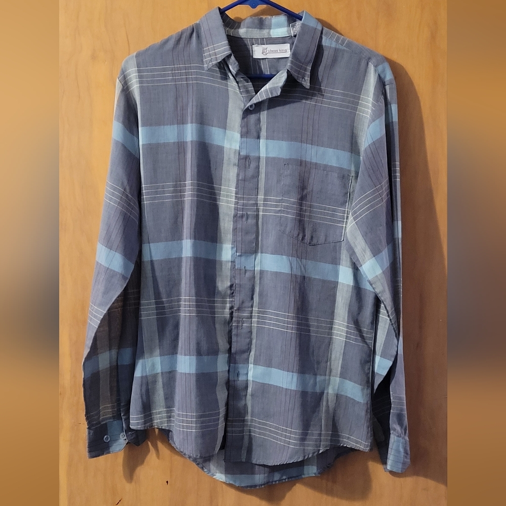 Vintage long-sleeved button-up